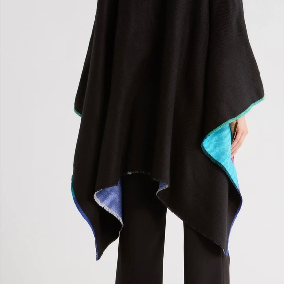 NWOT Kurt Geiger Reversible Cape - Picture 7 of 7